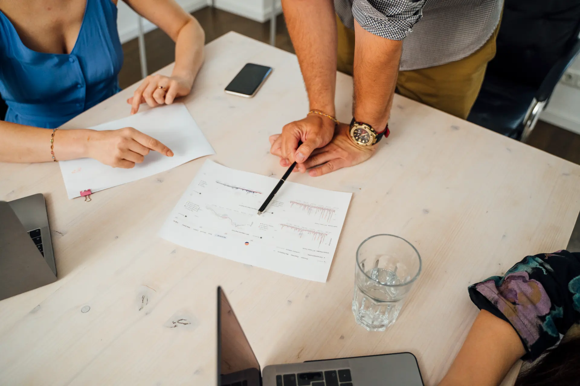 Datenanalyse und AI Visibility Monitoring im famefact-Team